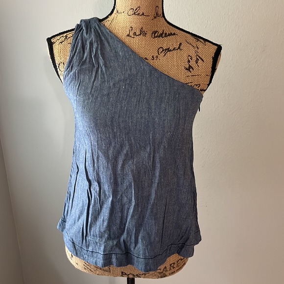 4/$20 Loft one shoulder chambray top size XXSP - Picture 3 of 10